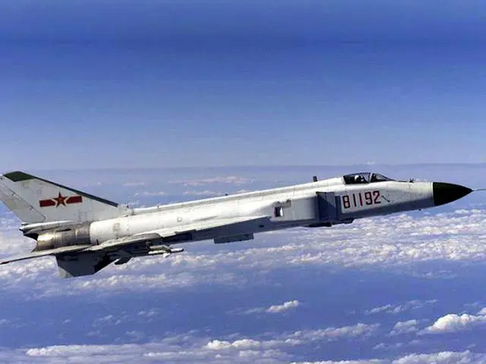 殲-82M戰(zhàn)斗機，中國新一代空中力量的杰出代表，殲-82M戰(zhàn)斗機，中國新一代空中力量的璀璨明星