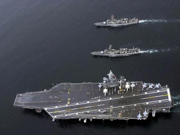 美國海軍的實力與全球吊打，一種多維度的分析，美國海軍實力多維解析，全球吊打之優(yōu)勢展現(xiàn)