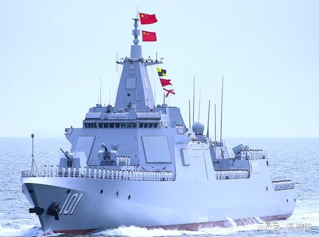 關(guān)于中國海軍055大驅(qū)艦隊數(shù)量的深度解析，深度解析，中國海軍055大驅(qū)艦隊規(guī)模與實力展望