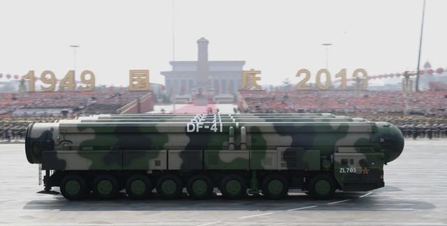 東風27與東風41，誰更厲害？導彈技術的深度解析，東風27與東風41導彈技術深度解析，誰更占優(yōu)勢？