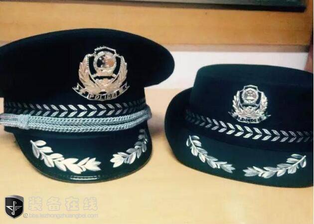 大檐帽，一種時(shí)尚與歷史交織的象征，大檐帽，時(shí)尚與歷史的交織象征