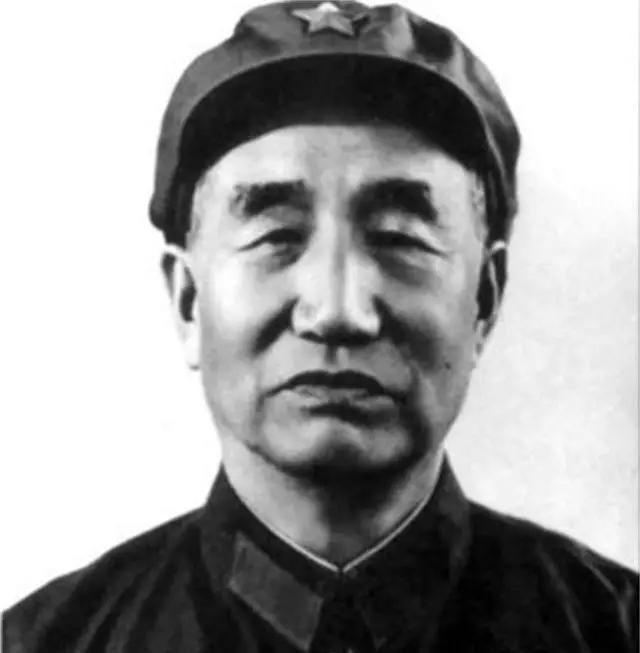 中國總參謀長及其領(lǐng)導(dǎo)下的卓越團隊，中國總參謀長及其團隊的卓越領(lǐng)導(dǎo)力