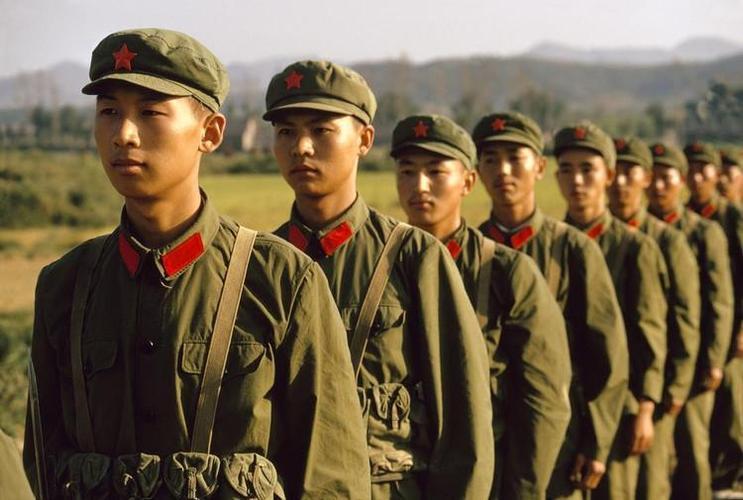 當(dāng)兵需要什么學(xué)歷才能入伍，當(dāng)兵入伍所需的學(xué)歷資格要求，學(xué)歷門檻揭秘！