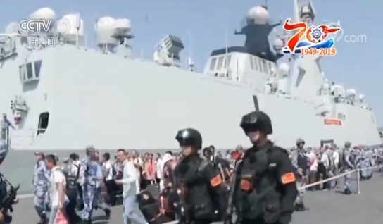 人民海軍70周年