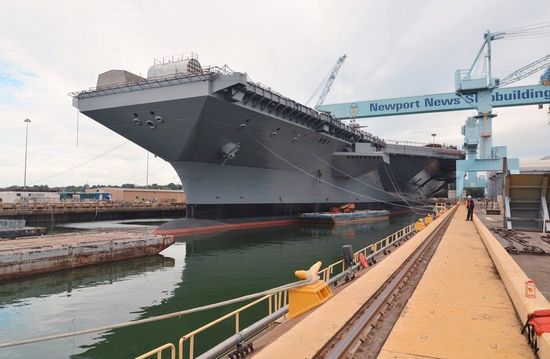 福特號(hào)航空母艦傳奇小說(shuō)，福特號(hào)航空母艦傳奇之旅