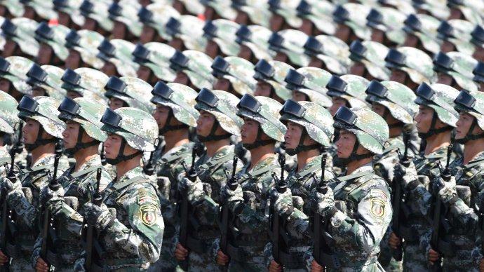 閱兵盛典，回顧與展望——以2015年閱兵為主題，閱兵盛典回顧與展望，聚焦2015年閱兵主題風(fēng)采