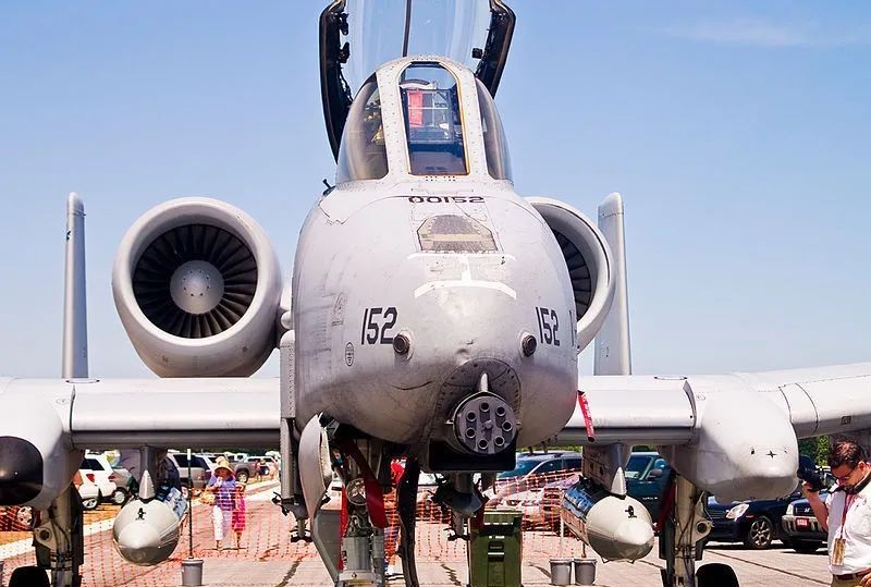 A-10疣豬攻擊機(jī)的介紹，A-10疣豬攻擊機(jī)詳解
