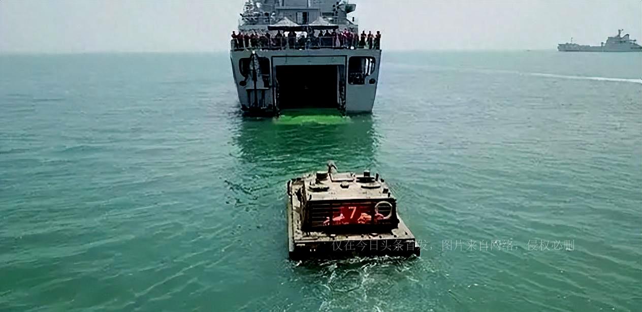 解放軍與陸軍，職責(zé)、角色與區(qū)別的探討，解放軍與陸軍，職責(zé)、角色與差異解析