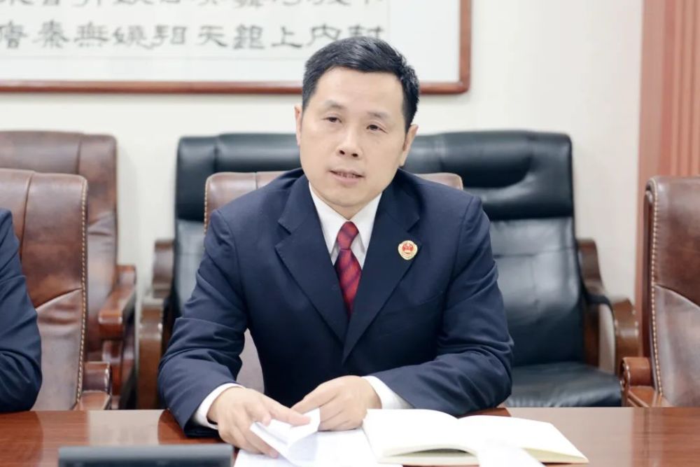 丁克剛，鐵骨錚錚的傳奇人物，丁克剛，鐵骨傳奇人物