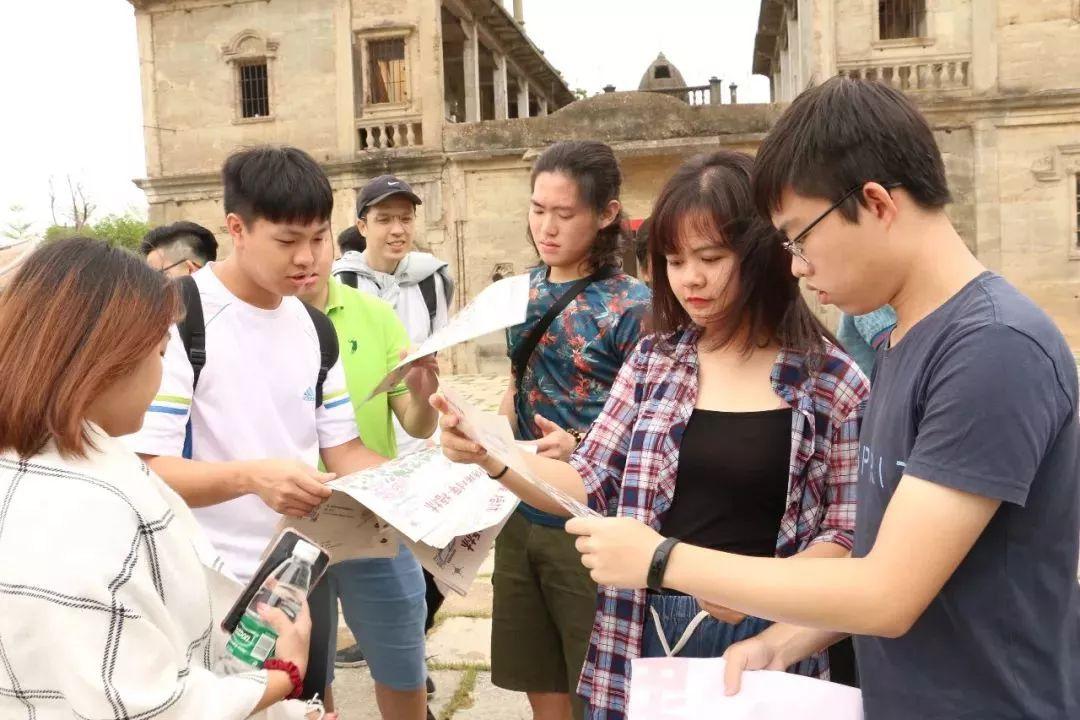 泉州輕工職業(yè)學院，探索與體驗，泉州輕工職業(yè)學院，探索與體驗之旅