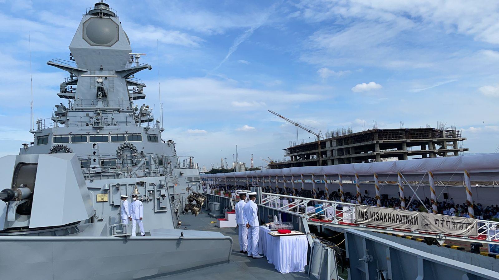 揭秘中國(guó)海軍的杰出之作，15B型導(dǎo)彈驅(qū)逐艦，揭秘，中國(guó)海軍的杰出之作——15B型導(dǎo)彈驅(qū)逐艦的實(shí)力解析