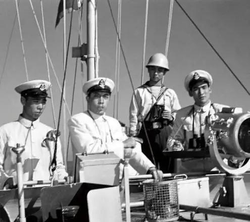 人民海軍邁入三航母時代，新時代的海洋強國戰(zhàn)略，人民海軍邁入三航母時代，新時代的海洋強國戰(zhàn)略揚帆起航