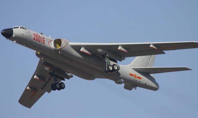 美轟炸機(jī)在南海拉響警報，地區(qū)安全局勢的新挑戰(zhàn)，南海安全局勢面臨新挑戰(zhàn)，美軍轟炸機(jī)引發(fā)警報風(fēng)波