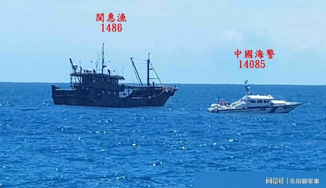 臺(tái)海風(fēng)云，90艘艦艇匯聚，展現(xiàn)海上力量風(fēng)采，臺(tái)海風(fēng)云，90艘艦艇匯聚展現(xiàn)強(qiáng)大海上力量風(fēng)采