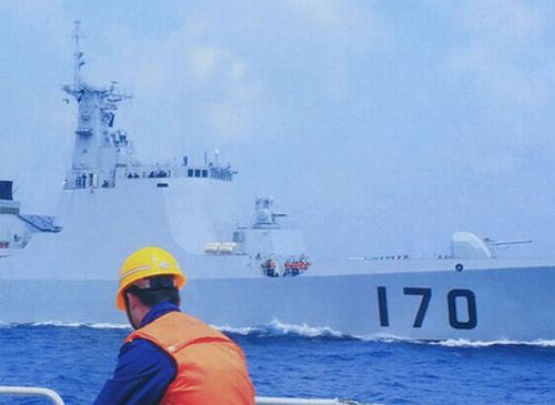 關(guān)于中國(guó)海軍某型軍艦（代號(hào)，170）的簡(jiǎn)介，中國(guó)海軍代號(hào)170軍艦簡(jiǎn)介