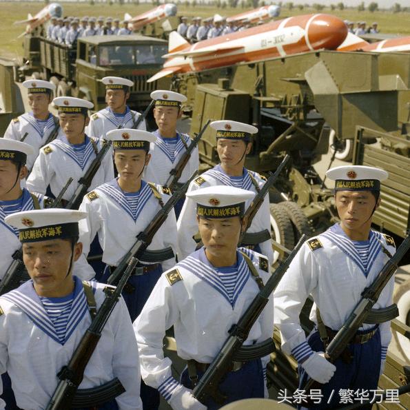 世界上最后一艘退役戰(zhàn)列艦的傳奇故事，傳奇戰(zhàn)列艦的退役之旅，最后的榮耀與傳奇故事