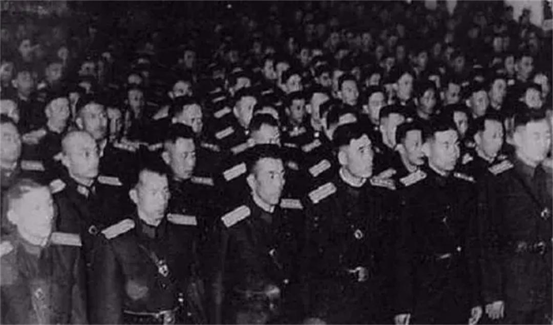 傳奇人物，1955年最年輕的將軍，傳奇人物，揭秘最年輕將軍的誕生之路（1955年）