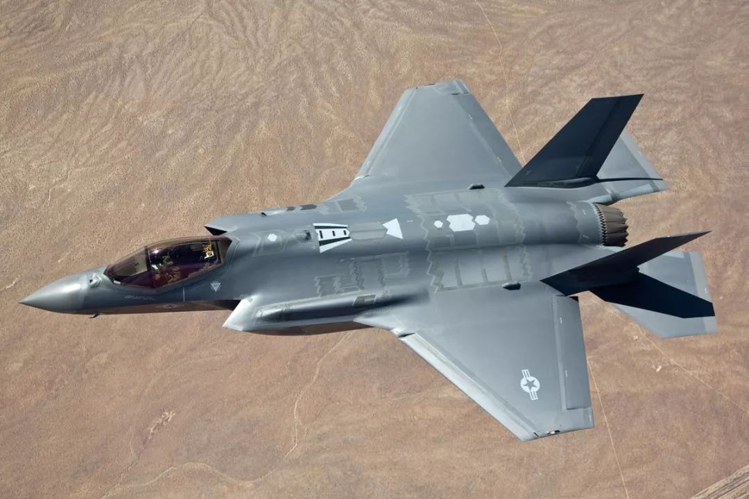 殲-16與中國空軍現(xiàn)代化，對標外國先進機型的發(fā)展之路，殲-16與中國空軍現(xiàn)代化，對標外國先進機型的發(fā)展之路探索