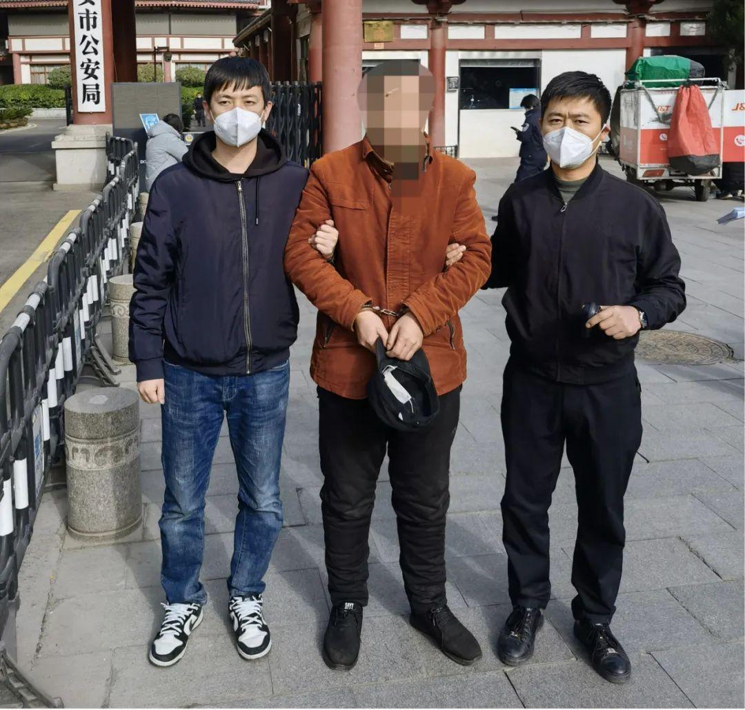 新聞頭條今日事件，揭示最新動態(tài)與全球關注焦點，全球焦點新聞頭條，最新動態(tài)揭示今日事件