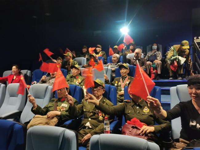 兒童合唱團(tuán)演繹中國人民志愿軍軍歌，傳承英雄精神，唱響時代旋律，兒童合唱團(tuán)唱響志愿軍軍歌，傳承英雄精神，時代旋律響徹云霄