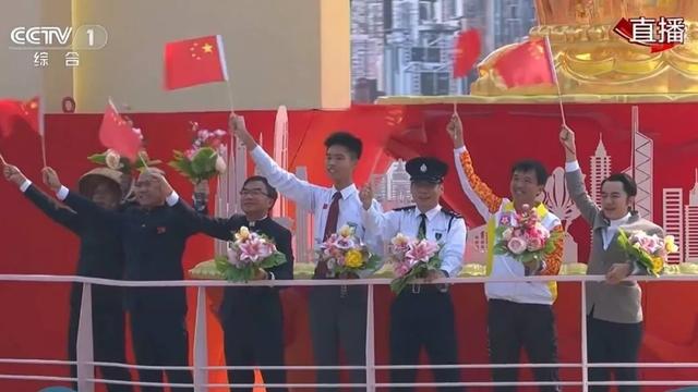香港代表參與國(guó)慶閱兵，歷史與榮耀的見(jiàn)證，香港代表參與國(guó)慶閱兵，歷史與榮耀的交匯
