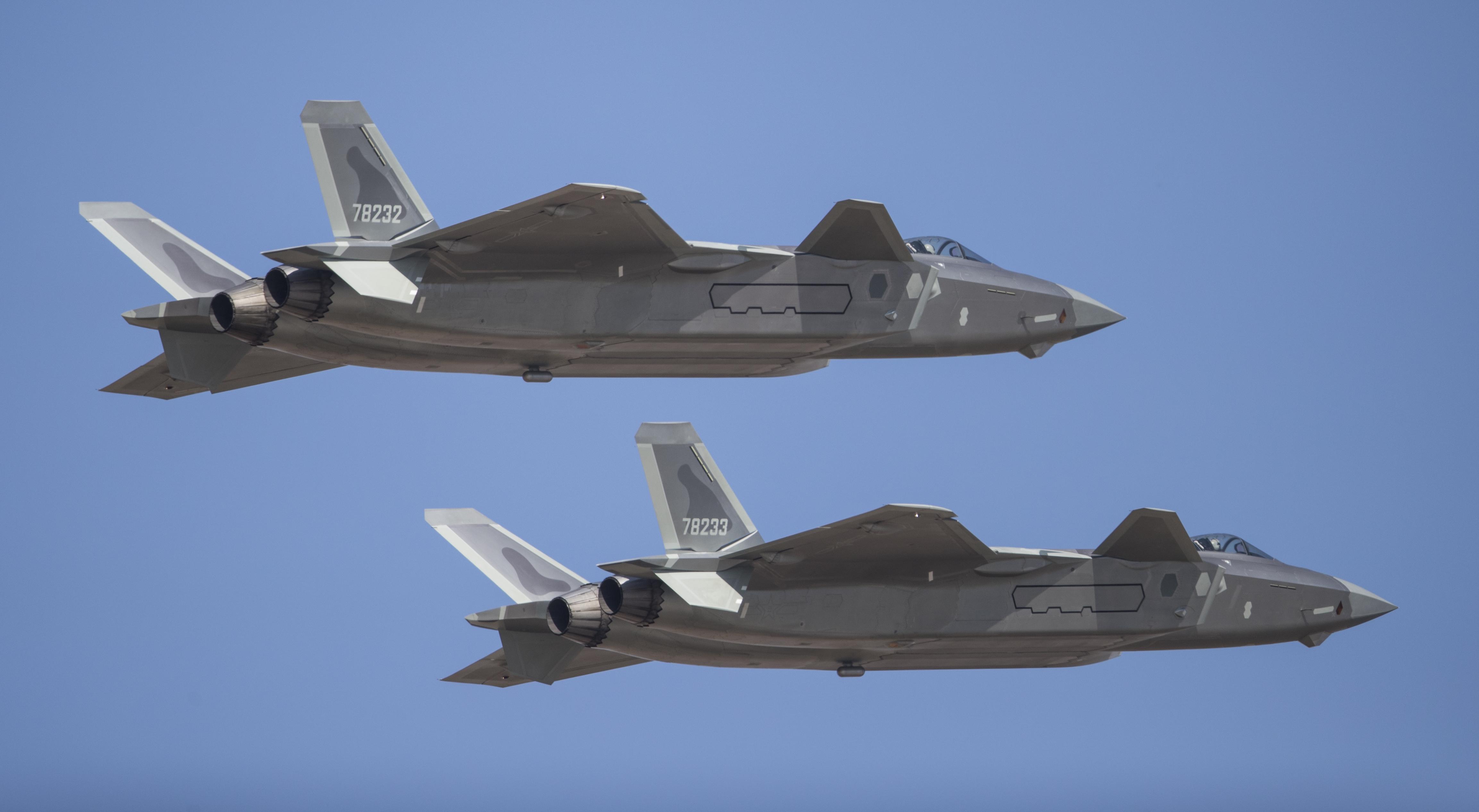中國空軍殲-16戰(zhàn)斗機(jī)的崛起與未來展望，中國空軍殲-16戰(zhàn)斗機(jī)的崛起與前景展望