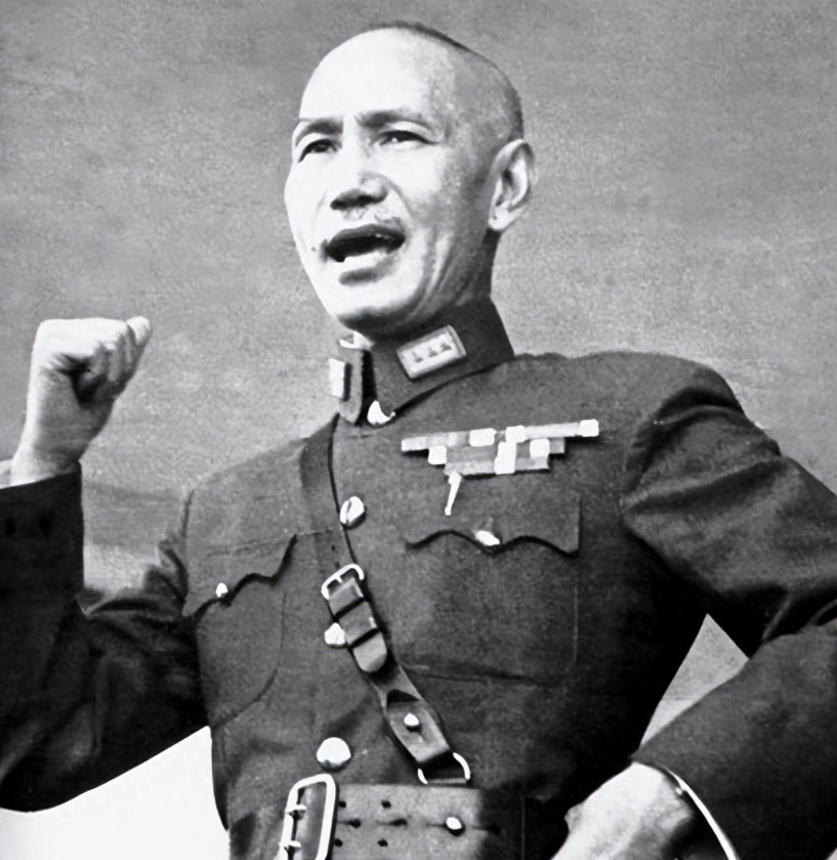 陸軍第十四集團(tuán)軍視頻，展現(xiàn)英勇無(wú)畏的軍魂風(fēng)采，陸軍第十四集團(tuán)軍英勇軍魂風(fēng)采展示視頻