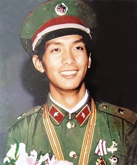 杰出人物丁曉兵簡介，杰出人物丁曉兵生平簡介