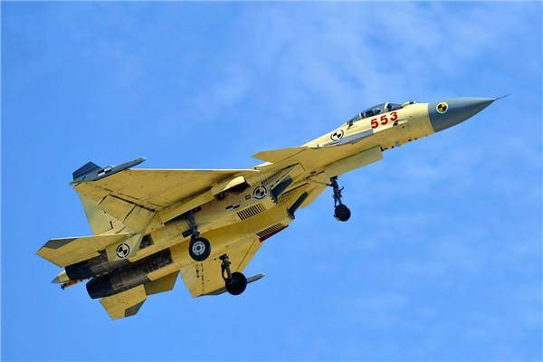 殲-15艦載機(jī)造價(jià)多少，深度解析其成本與背后因素，殲-15艦載機(jī)造價(jià)深度解析，成本與背后因素探究