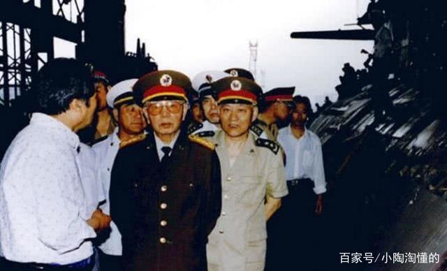 海軍司令員張連中的卓越領導與堅定信念，海軍司令員張連中的卓越領導風范與堅定信念引領時代前行