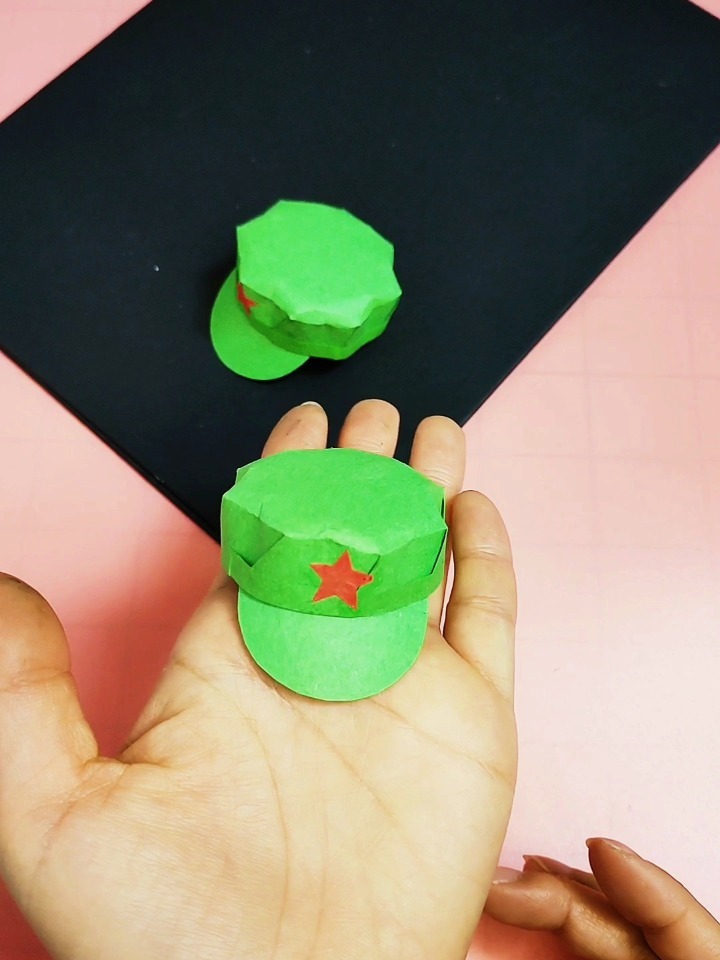 解放軍帽子手工制作，傳統(tǒng)工藝的精湛展現(xiàn)，解放軍帽子手工制作，傳統(tǒng)工藝的精湛展現(xiàn)與傳承之美