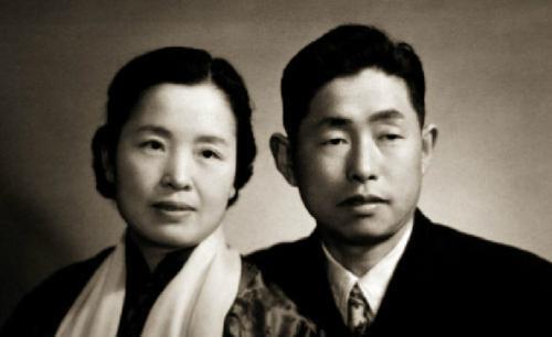 舞蹈與軍歌，中國人民志愿軍的精神頌歌，舞蹈與軍歌，頌揚中國人民志愿軍的不朽精神