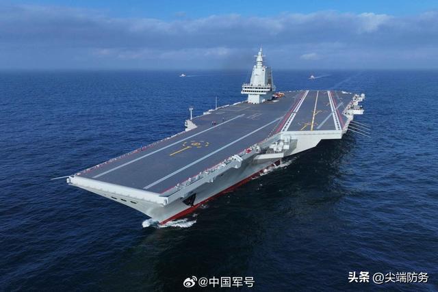 揭秘，中國海軍新型攻擊艦——揭秘076攻擊艦的長度究竟有多長？，揭秘，中國海軍新型攻擊艦——探索076攻擊艦長度之謎