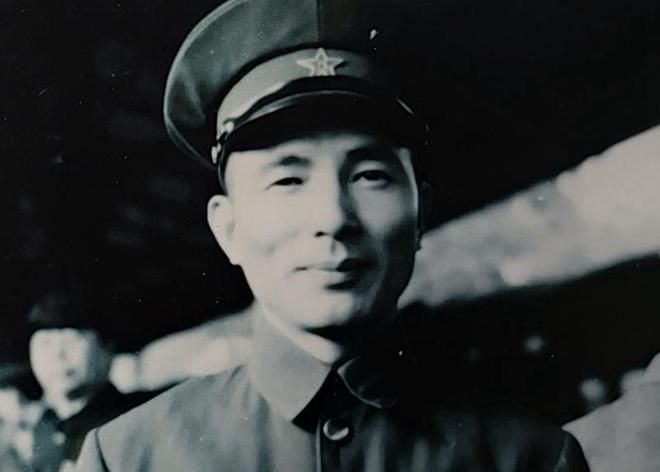 丁曉軍將軍的妻子簡介，丁曉軍將軍妻子簡介