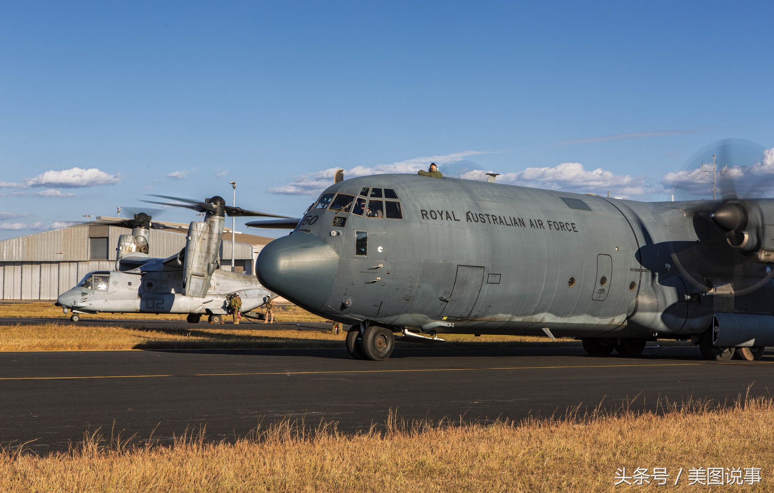 C-130運(yùn)輸機(jī)圖解，探索空中巨人的奧秘，C-130運(yùn)輸機(jī)圖解，揭開空中巨人奧秘的探尋之旅