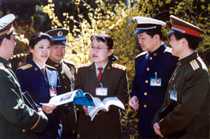 李莉防務(wù)新觀察，深度解析現(xiàn)代軍事變革與全球安全局勢(shì)，李莉深度解析現(xiàn)代軍事變革與全球安全局勢(shì)觀察報(bào)告