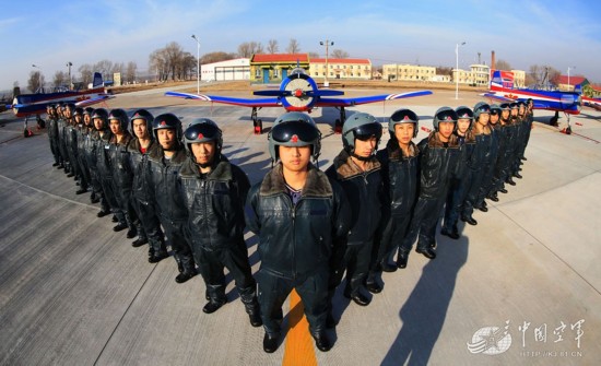 中國空軍軍校，培育英勇無畏的空中戰(zhàn)士，中國空軍軍校，培育無畏空中戰(zhàn)士的搖籃
