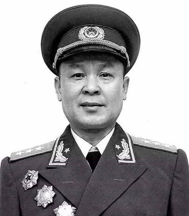 陳洪亮將軍簡(jiǎn)介，陳洪亮將軍生平簡(jiǎn)介