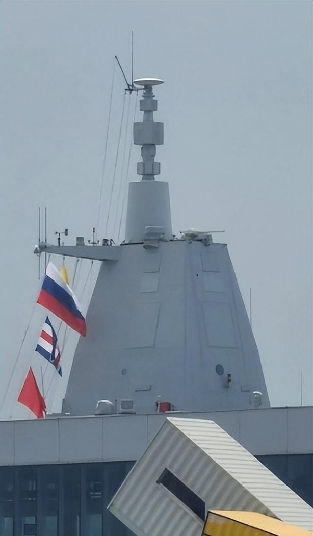 中國海軍的輝煌歷程，多少年的榮耀與擔(dān)當(dāng)，中國海軍輝煌歷程，榮耀與擔(dān)當(dāng)?shù)氖兰o(jì)之旅