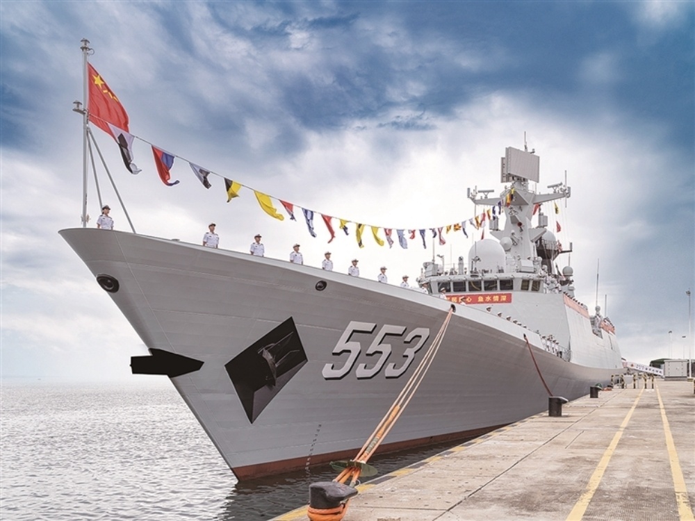 海軍553艦，榮耀與擔(dān)當(dāng)?shù)南笳?，海?53艦，榮耀與擔(dān)當(dāng)?shù)暮胶Ｐl(wèi)士