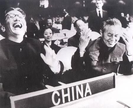 中美關(guān)系正?；脑?，從1972年的視角看世界兩大國的互動(dòng)與轉(zhuǎn)變，中美關(guān)系正?；臍v史轉(zhuǎn)折，從1972年的視角看世界兩大國的互動(dòng)與轉(zhuǎn)變之路