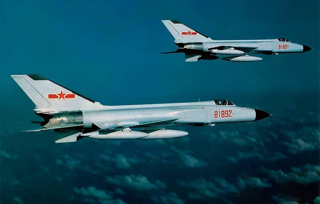 殲八II戰(zhàn)斗機(jī)的速度與機(jī)動(dòng)性優(yōu)勢，殲八II戰(zhàn)斗機(jī)的速度與機(jī)動(dòng)性優(yōu)勢解析