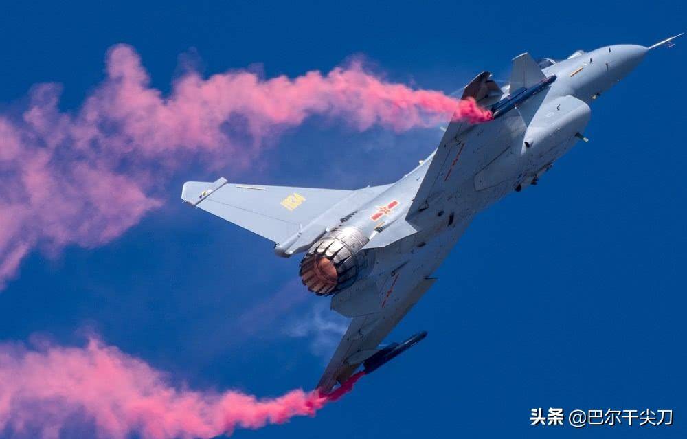 殲-10戰(zhàn)斗機(jī)的先進(jìn)程度，中國航空工業(yè)的驕傲，殲-10戰(zhàn)斗機(jī)的卓越性能，中國航空工業(yè)的驕傲標(biāo)桿