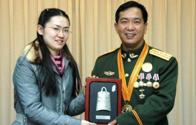 丁曉兵將軍與兒子丁陶，兩代軍人的榮耀與傳承，兩代軍人的榮耀傳承，丁曉兵將軍與兒子丁陶的故事