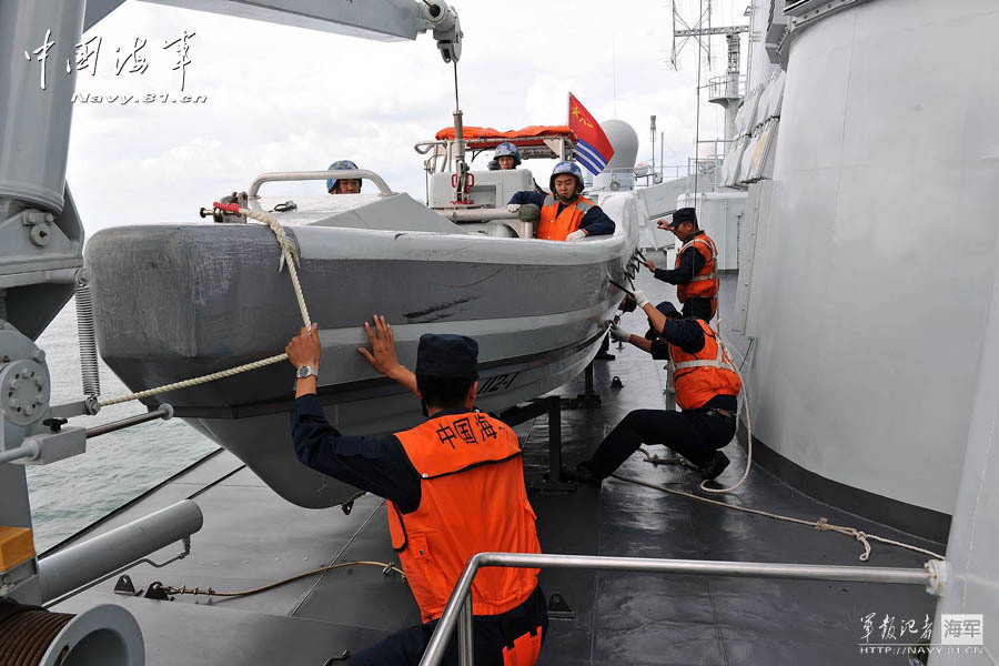 哈爾濱艦與石家莊艦，中國(guó)海軍力量的雙璧，中國(guó)海軍力量的雙璧，哈爾濱艦與石家莊艦的輝煌展現(xiàn)
