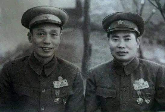 中國人民志愿軍，司令兼政治委員的輝煌歷程，中國人民志愿軍司令兼政治委員的輝煌歷程