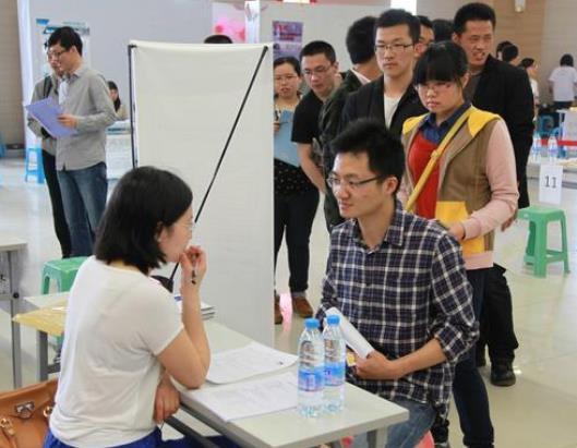 最新消息解析，延遲退休政策及其影響，延遲退休政策最新解析，影響與展望