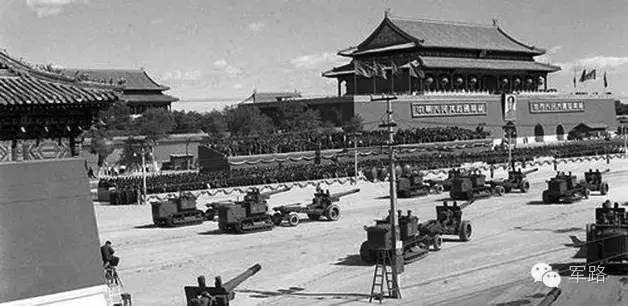 1953年首次閱兵方陣，歷史的榮耀與時代的見證，1953年首次閱兵方陣，歷史的榮耀時代見證