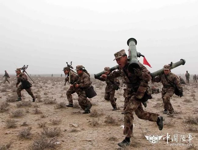 卜鳳來，在炮火中的英勇傳奇——記第47集團軍139師炮兵團的一名杰出指揮官，卜鳳來，炮火中的英勇指揮官——記第47集團軍139師炮兵團杰出指揮官傳奇