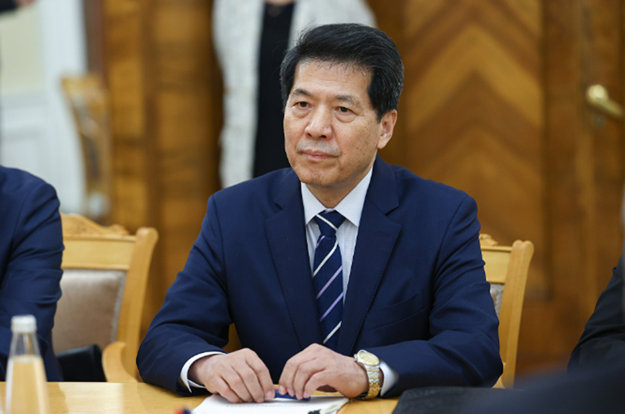 李輝艦長，領(lǐng)航新時代的杰出航海家，李輝艦長，領(lǐng)航新時代的杰出航海領(lǐng)航者